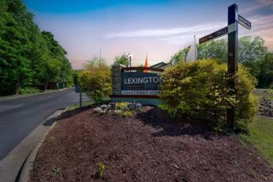 Main picture of 110 Ridge Mill Cir