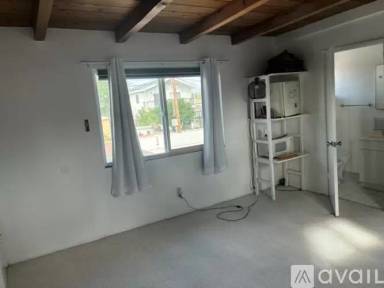 Main picture of 17739 Welby Way