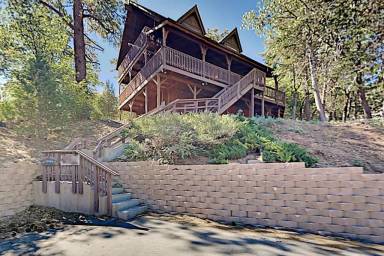 Main picture of 43471 Primrose Dr