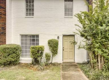 Main picture of 1755 Fox Hunt Ln