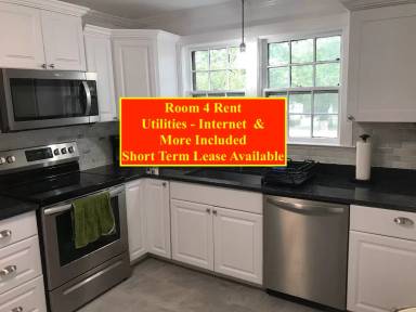 Main picture of 4012 Meadow Rd