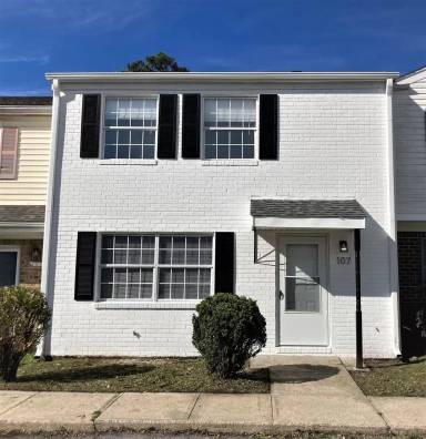Main picture of 107 Villa Dr