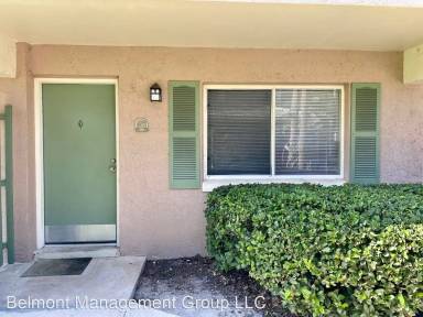 Main picture of 126 Blue Point Way