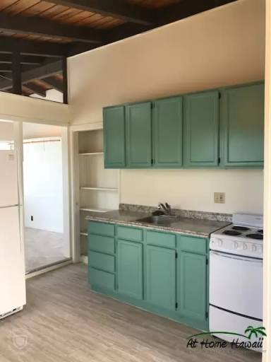 Main picture of 1056 Akumu St