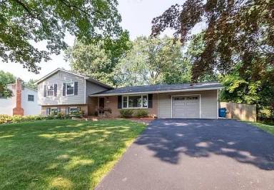 Main picture of 3428 Holly Rd