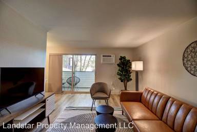 Main picture of 1430 3rd Ave E