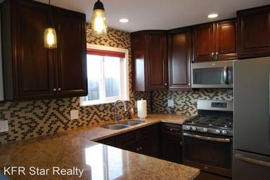 Main picture of 1116 Persimmon Ave