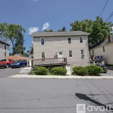 Main picture of 47 John St