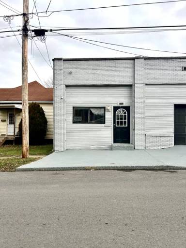 Main picture of 1916 Hamill Ave