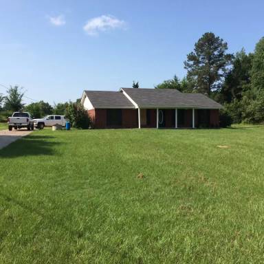 Main picture of 944 Lavender Rd