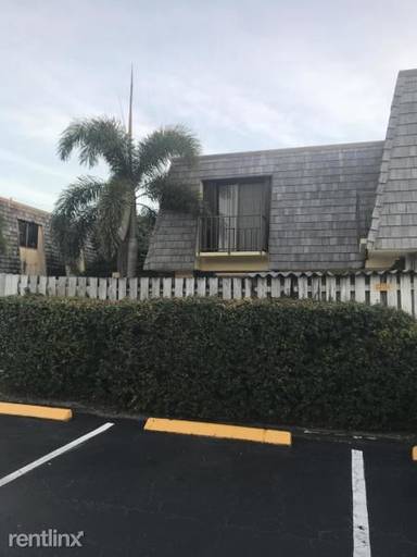 Main picture of 115 Woodland Rd