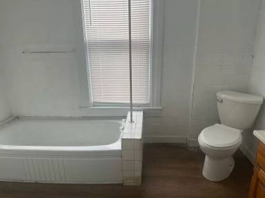 Main picture of 200 E Calhoun Ave