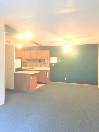 Main picture of College Park Condominiums