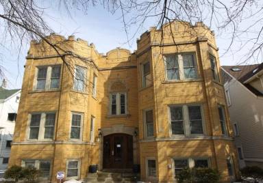 Main picture of 3931 N Kostner Ave