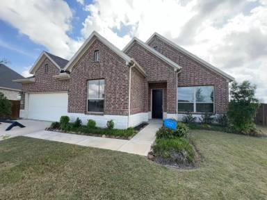 Main picture of 5602 Caracara St