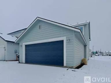 Main picture of 714 E Springloyd St