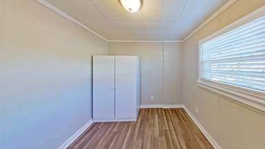 Main picture of 693 Tahoe Cir