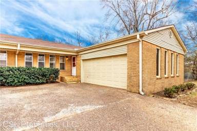 Main picture of 1686 N Ramsey Ave