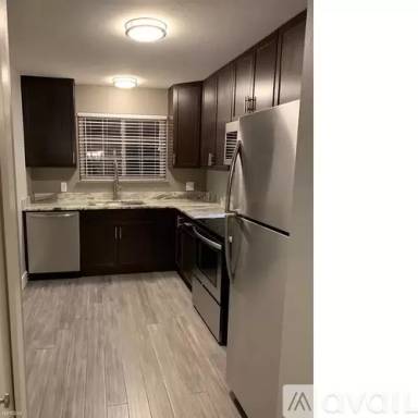 Main picture of Hampton Condominiums