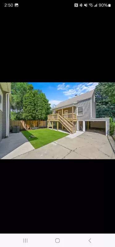 Main picture of 8321 S Saginaw Ave
