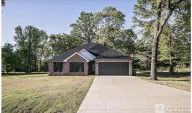 Main picture of 18310 Timber Oaks Dr