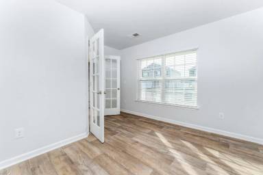 Main picture of 5127 Nokota Pl