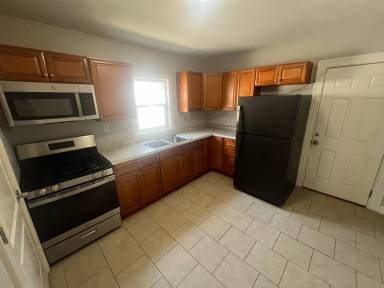 Main picture of 129 E Wampum Ave