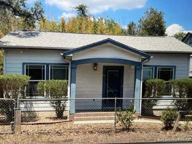 Main picture of 7003 Dorothy Louise Dr