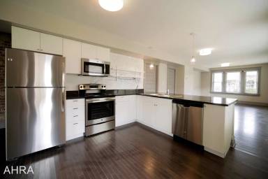 Main picture of 4340 McRee Ave