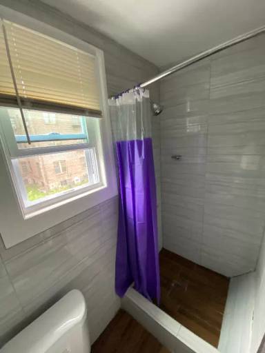 Main picture of 246 S 1st Ave
