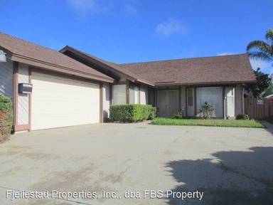 Main picture of 864 N Rose St