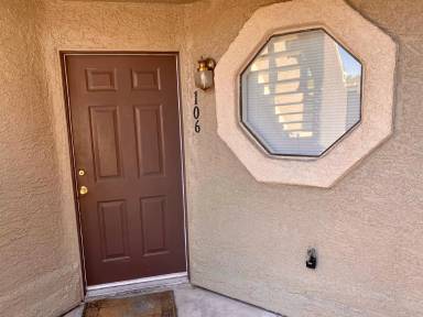 Main picture of 5072 S Rainbow Blvd