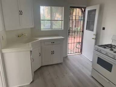 Main picture of 4726-66 Point Loma Ave