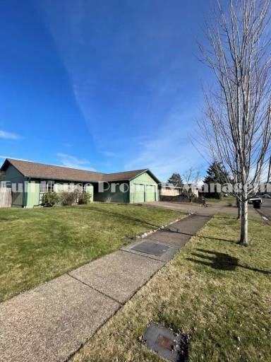 Main picture of 3601 Plumtree Dr