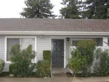 Main picture of 303 E Bullard Ave