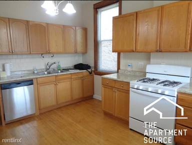 Main picture of 1235 W Cornelia Ave