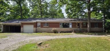 Main picture of 7430 W Jefferson Blvd