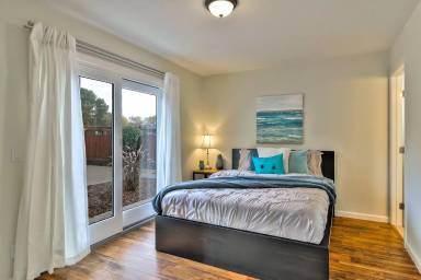 Main picture of 2614 Barcells Ave