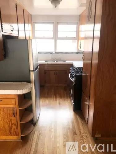Main picture of 1471 S Sherbourne Dr