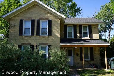Main picture of 1525 Troy Dr