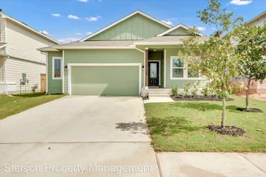 Main picture of 204 Blue Hibiscus Dr