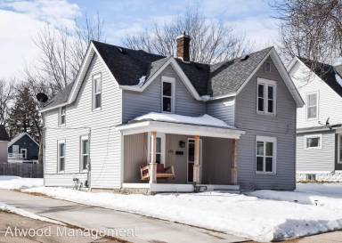 Main picture of 455 Fairview St