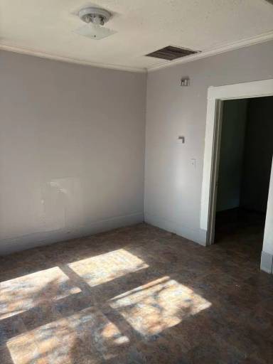 Main picture of 2814 Hardy St
