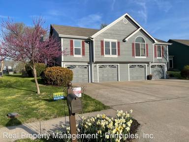 Main picture of 512 Bayside Ct