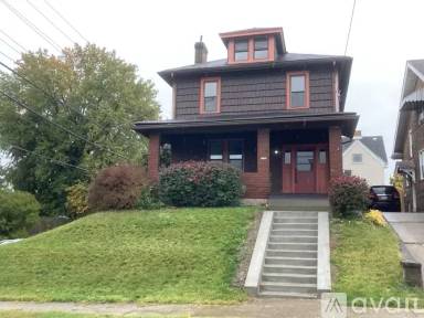 Main picture of 2001 Termon Ave