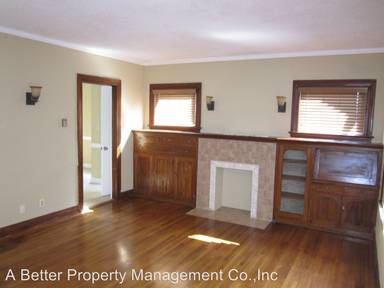Main picture of 556 Rose Ave