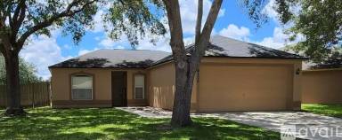 Main picture of 4100 Mendenwood Ln