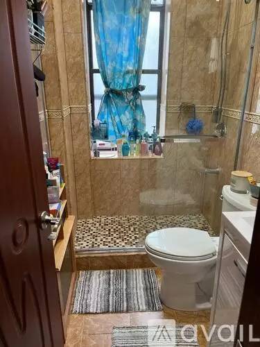 Main picture of 8309 Lefferts Blvd