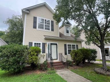 Main picture of 10978 Heritage Green Dr