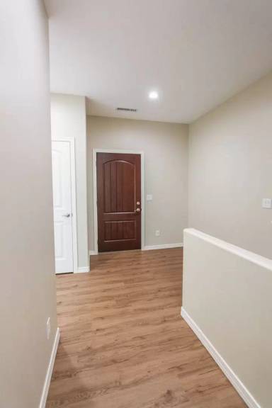 Main picture of 5384 N Long Rifle Rd